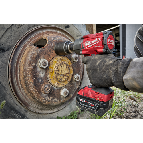 Milwaukee M18 FUEL™ 3/8  Mid-Torque Impact Wrench w/ Friction Ring Kit (3/8 (2960-22R))