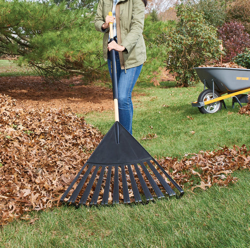 AMES 24 Poly Clog Free Leaf Rake