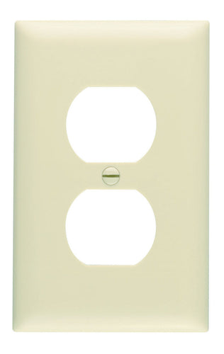 Pass & Seymour Duplex Receptacle Openings, One Gang, Ivory (Ivory)