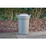 Rubbermaid Animal Stopper Trash Can, 32 Gallon (32 Gallon)